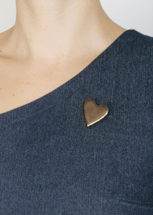 Mini LOVESICK Brooch in 𝘉𝘳𝘰𝘯𝘻𝘦