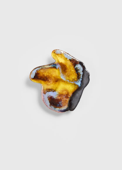 THE STAMP brooch in 𝘚𝘶𝘯𝘴𝘦𝘵