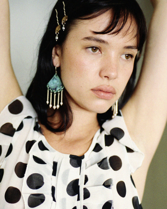 Portal Earrings in 𝘋𝘶𝘤𝘬 𝘗𝘰𝘯𝘥