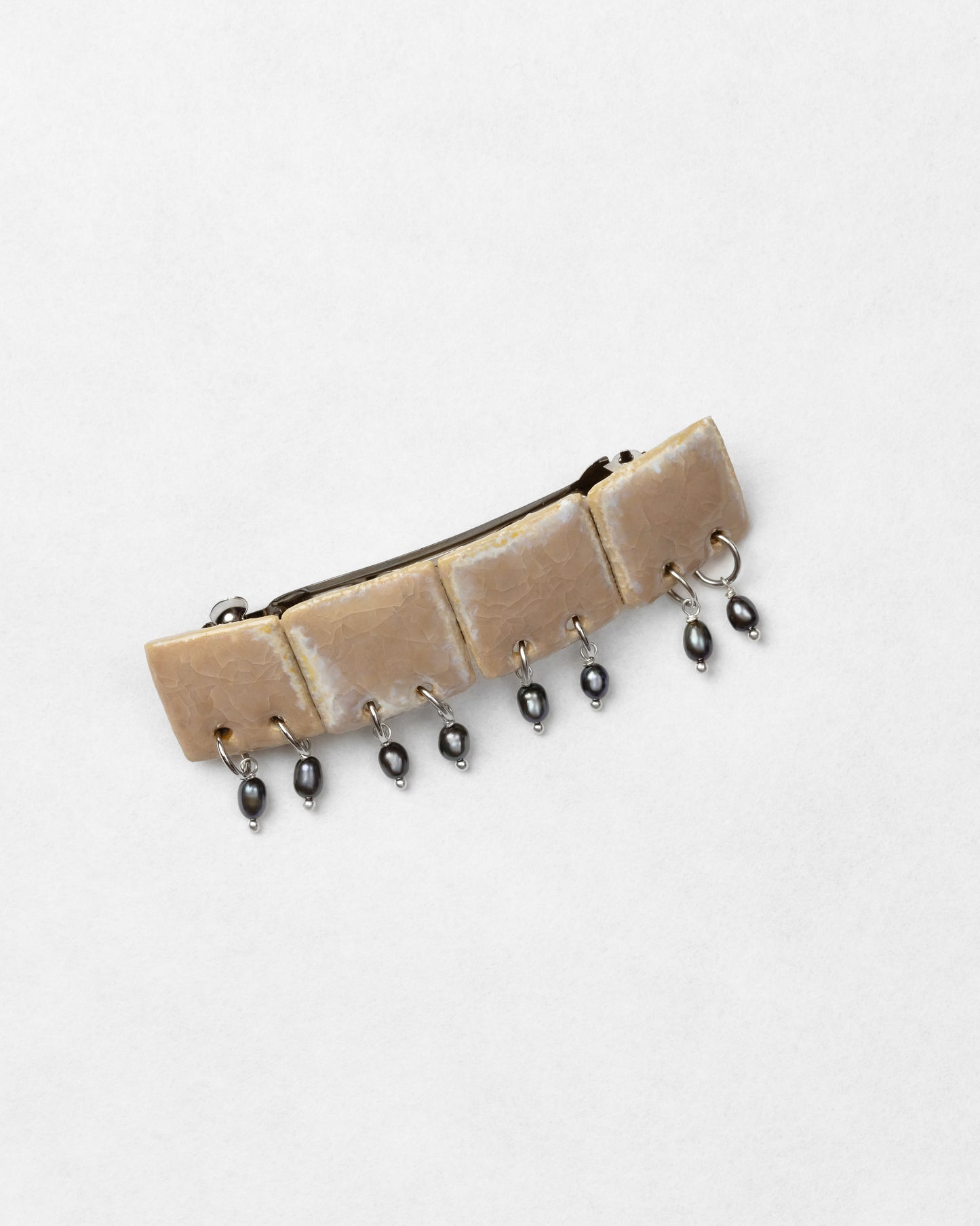 Rhyme Barrette in 𝘤𝘰𝘴𝘮𝘪𝘤 𝘭𝘢𝘵𝘵𝘦