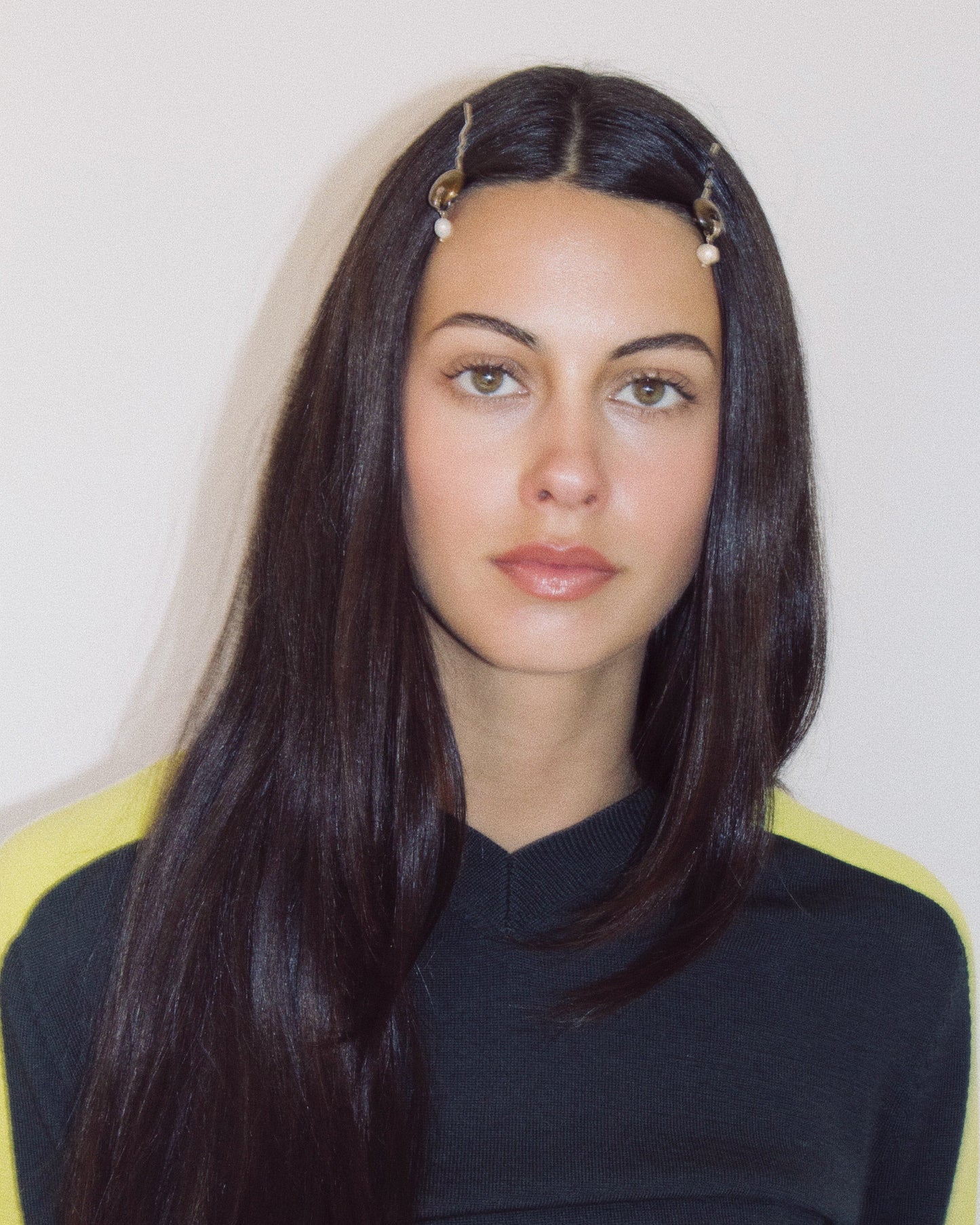 Divinity Slip Clip in 𝘉𝘳𝘰𝘯𝘻𝘦